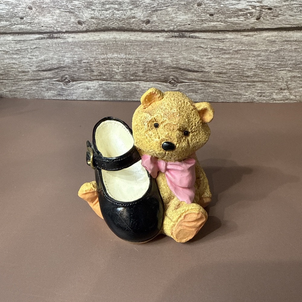 Just the Right Style trinket box- Bear And Little Mary Jane shoe